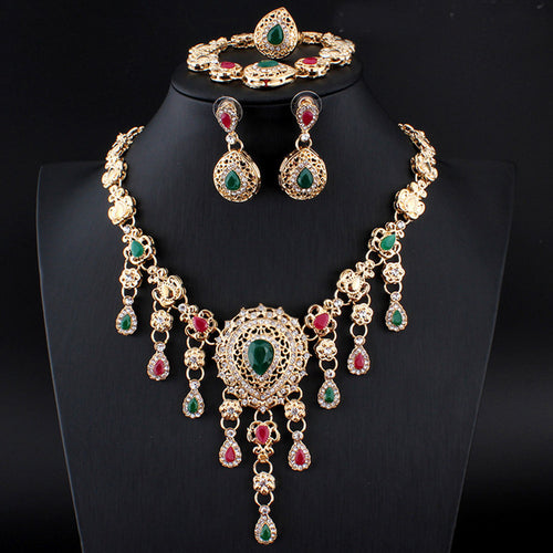 Indian Women Jewelry Aesthetic Necklace Set Fashionable & Earrings and bracelet